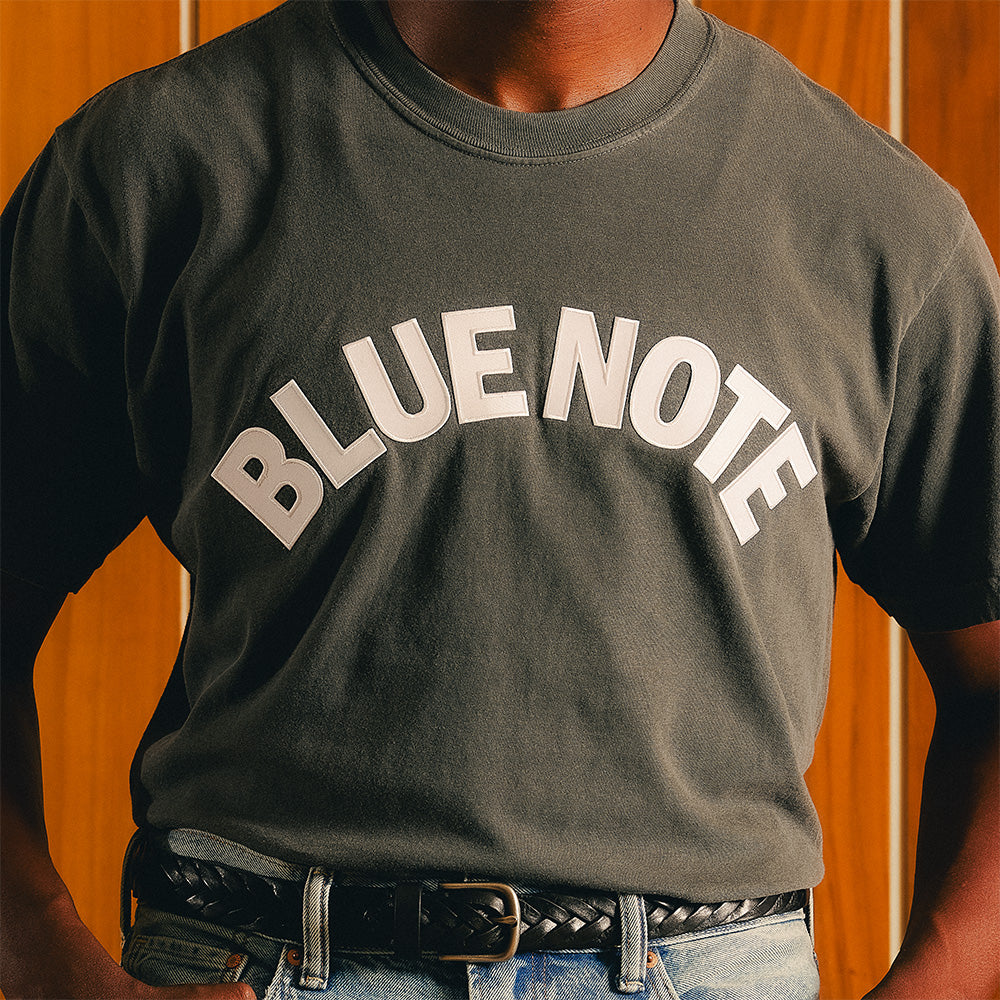 Blue Note Applique Tee Pepper